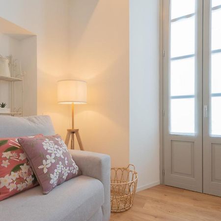 Independence Apartment With Balcony By Rent All קומו מראה חיצוני תמונה