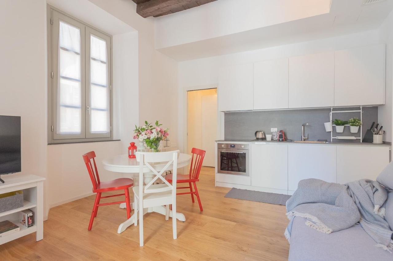 Independence Apartment With Balcony By Rent All קומו מראה חיצוני תמונה